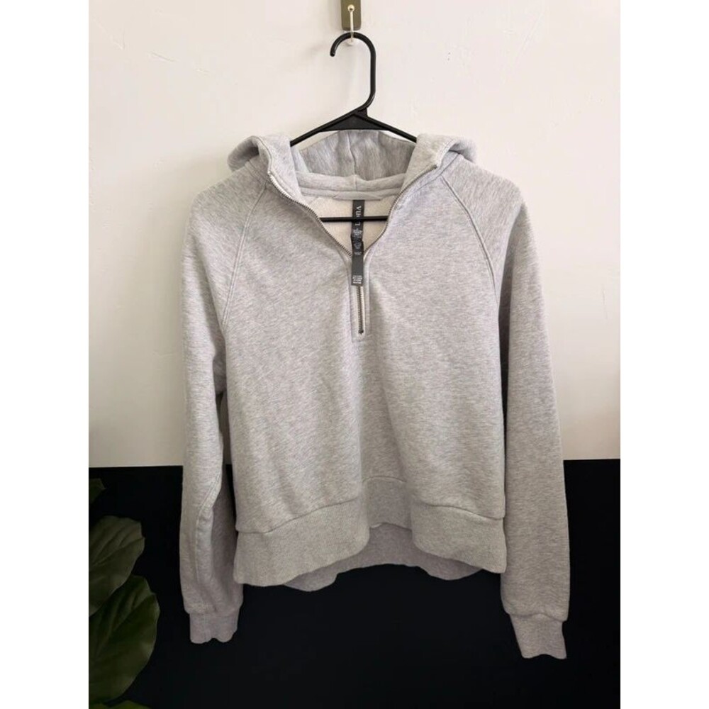 Vuori Size Medium Restore Half Zip Hoodie